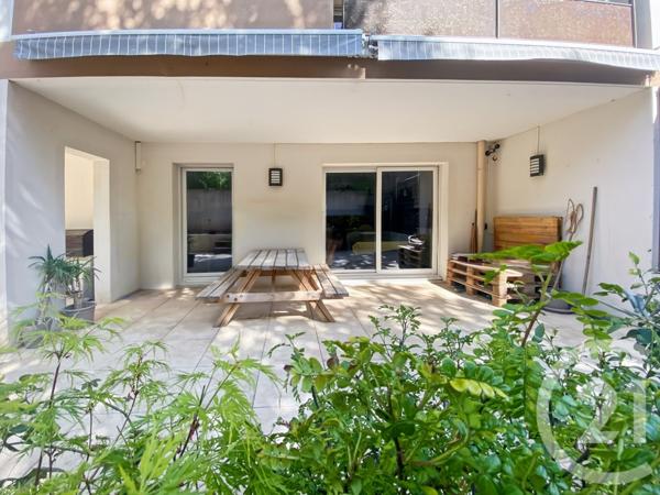 Appartement T3 à vendre  3 pièces - 60,67 m2 MARSEILLE - 13011