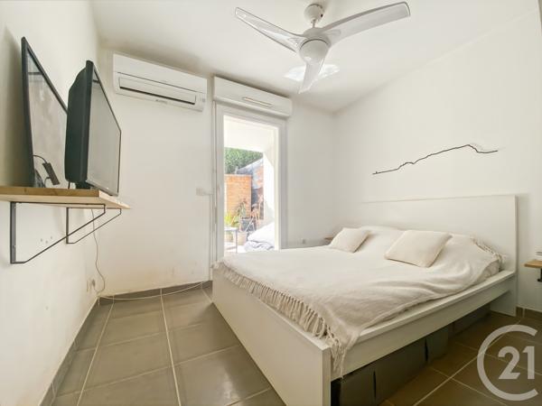 Appartement T3 à vendre  3 pièces - 60,67 m2 MARSEILLE - 13011