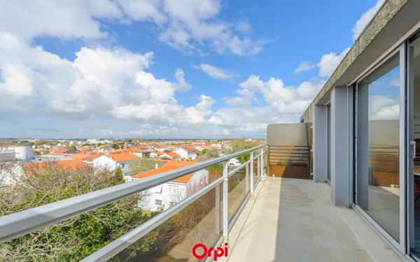 Appartement à vendre    1 pièce •  La Rochelle