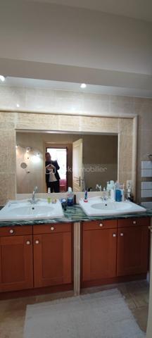 Maison traditionnelle de 250 m²