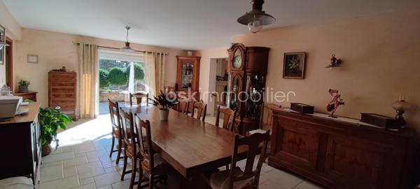 Maison traditionnelle de 250 m²