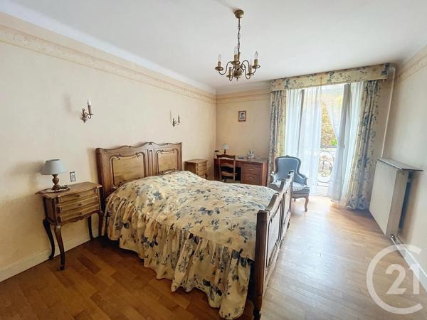 Maison à vendre  14 pièces - 234 m 2   PLOMBIERES LES BAINS  - 88
