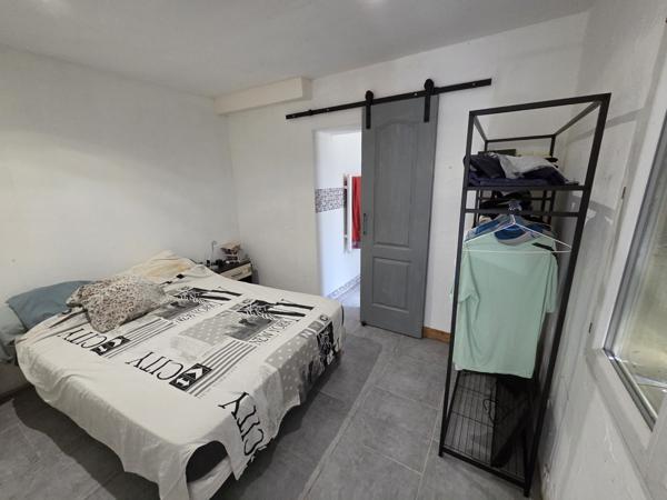 Taillades (84300) Maison 140m2 T5 sur 1000m2 de terrain + dépendance