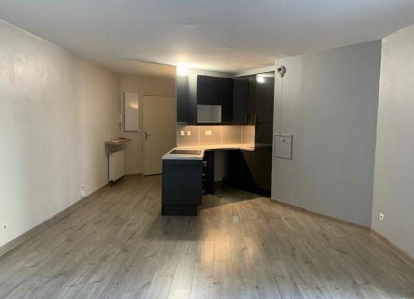 Appartement à louer    2 pièces • 54,85 m2 Gif-sur-Yvette