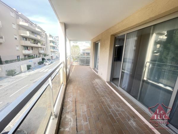 2 Pièces. Terrasse 17 m2 Cavalaire-sur-Mer (83240)