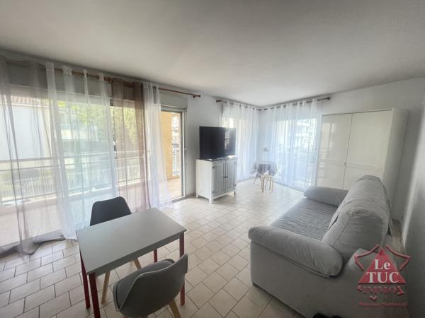 2 Pièces. Terrasse 17 m2 Cavalaire-sur-Mer (83240)