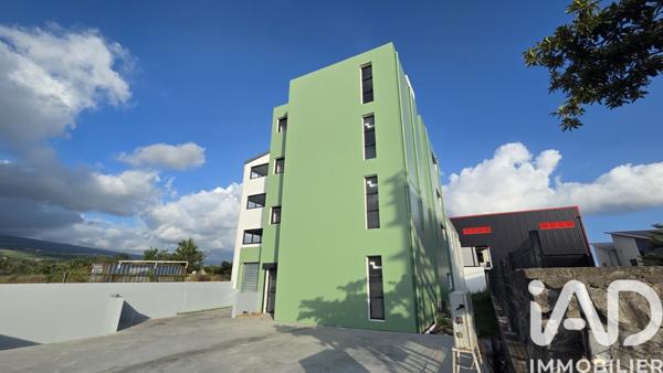 Immeuble à vendre 1 040 m² L'Étang-Salé