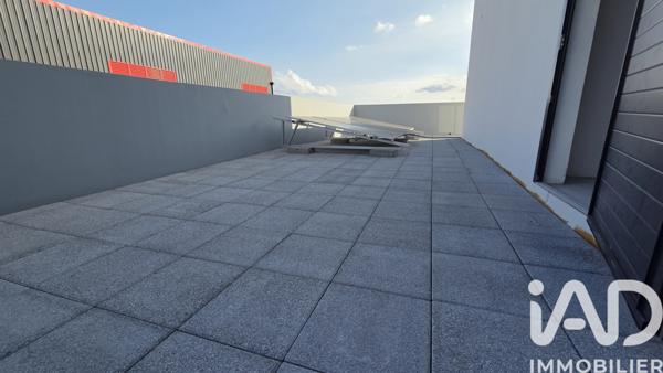 Immeuble à vendre 1 040 m² L'Étang-Salé