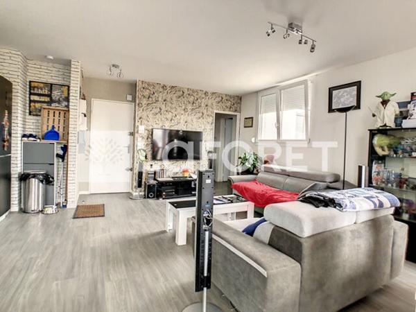 Location appartement près de CHALONS EN CHAMPAGNE - 2 pièce(s) - 57 m² - 650 €/mois