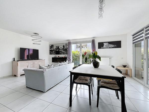 Spacieux appartement 4 pièces de 98 m² à vendre sur Epagny Metz-Tessy, avec terrasse, jardin, cave et parking