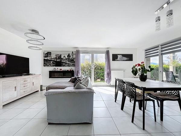 Spacieux appartement 4 pièces de 98 m² à vendre sur Epagny Metz-Tessy, avec terrasse, jardin, cave et parking