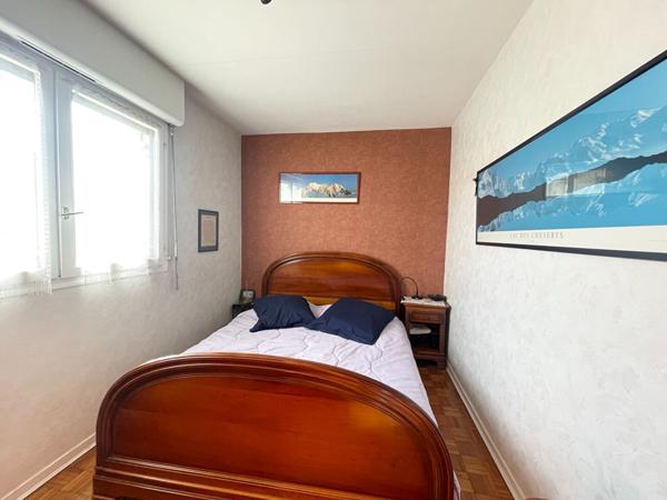 Maison Pessac intra rocade 7 pièces 150 m2 4 chambres sur 1393m² de terrain