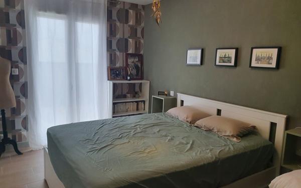 Maison à vendre    3 pièces •  Le Gué-d'Alleré