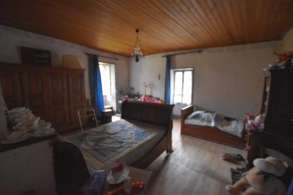 Maison 52 m², 3 pièces, jardin, caves.