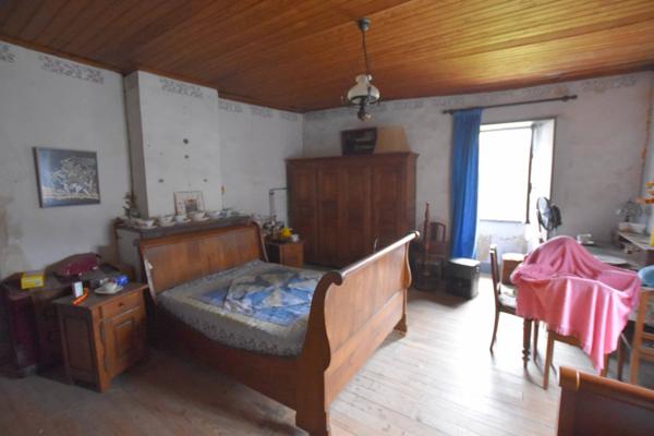 Maison 52 m², 3 pièces, jardin, caves.