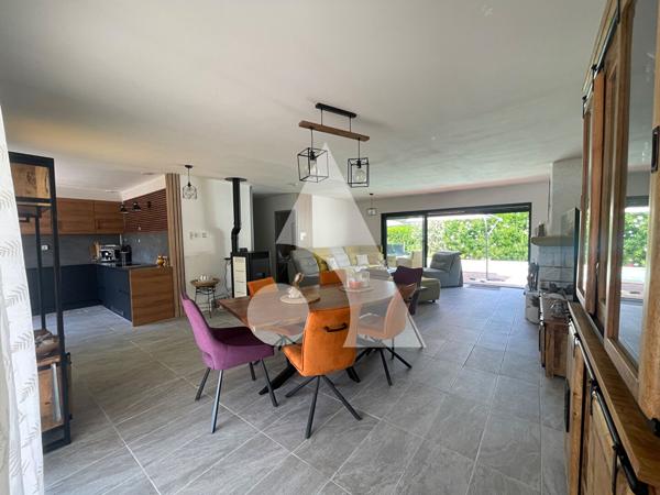 Maison 5 pièces 122.7 m2