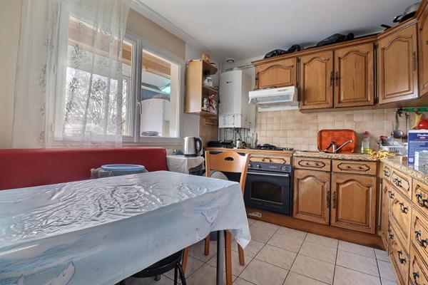 Maison Saint Denis 8 pièce(s) 200 m2