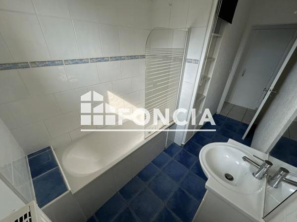 Location Appartement 4 pièces 73 m² - Saphir Romans Sur Isere 26100