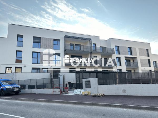 Location Appartement 3 pièces 57.52 m² - 63 RUE D'ISLE Limoges 87000