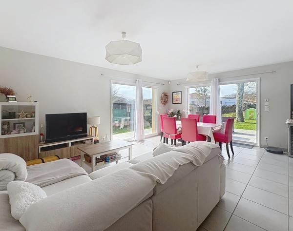 JOLIE MAISON FAMILLIALE