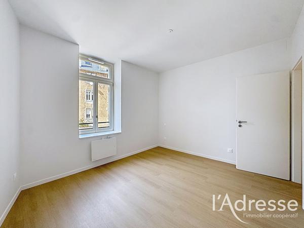 2 PIÈCES 41,70 M² AVEC TERRASSE - RESIDENCE 1903 - ST THERESE