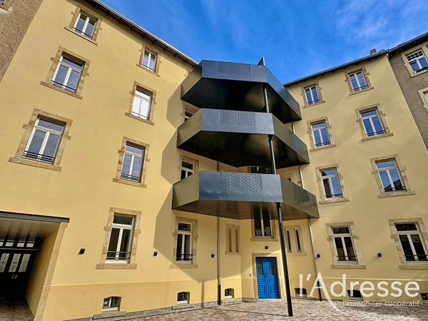 2 PIÈCES 41,70 M² AVEC TERRASSE - RESIDENCE 1903 - ST THERESE