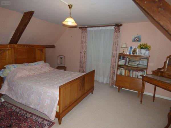 Maison individuelle à vendre à Saint-Sauveur-Villages dans la Manche (50490), ref : MAIS1235