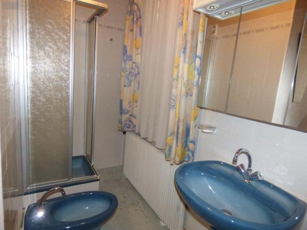 Maison individuelle à vendre à Saint-Sauveur-Villages dans la Manche (50490), ref : MAIS1235