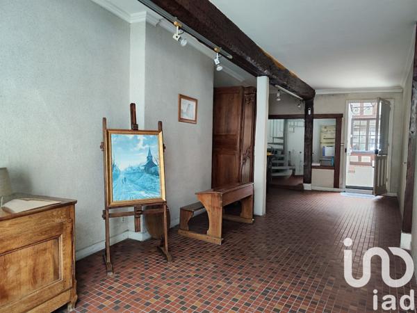 Maison 12 pièces de 445 m² à Châlons-en-Champagne (51000)