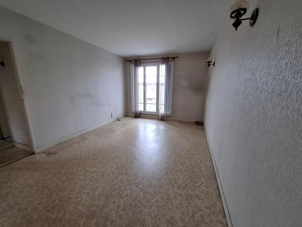 Limeil Brévannes 2 pièces avec box