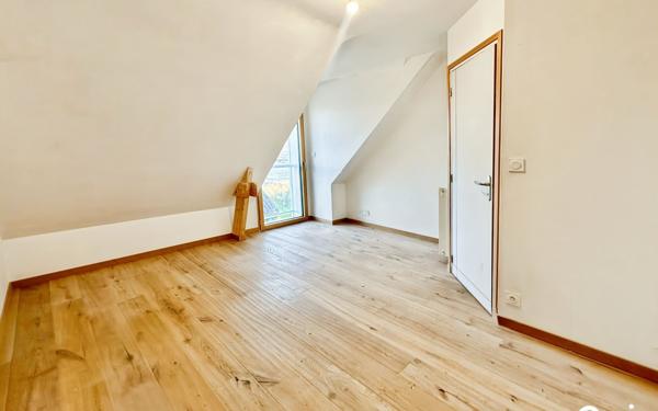 Maison à vendre    5 pièces • 150 m2 Locmariaquer