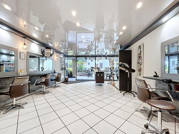 ANNECY _ Fonds de commerce coiffeur Annecy centre