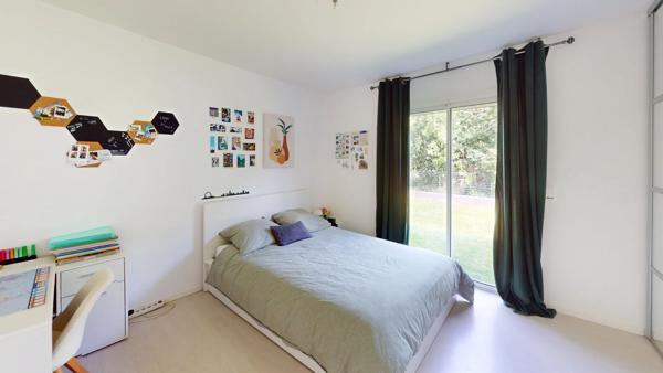 Maison 5 pièces,150 m2 de plain pied avec garage
