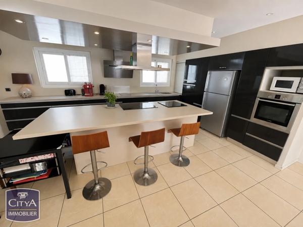 Maison à vendre 5 pièces 170.5m² Aytré (17440)