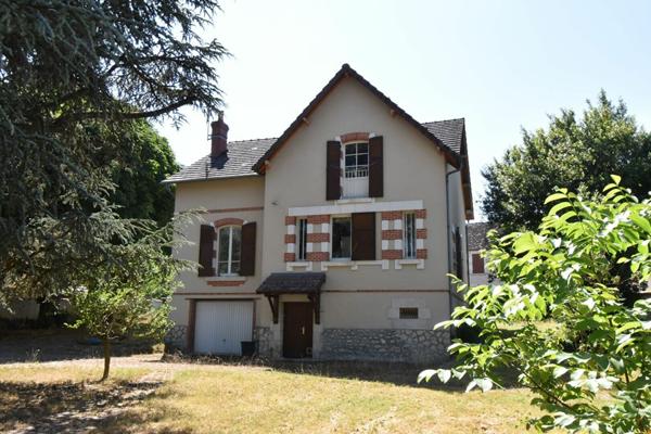 Maison à vendre    4 pièces •  Léré