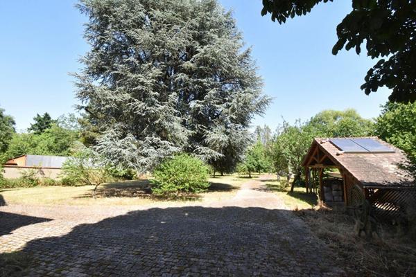 Maison à vendre    4 pièces •  Léré