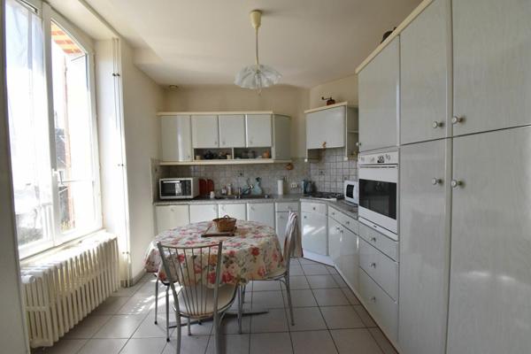 Maison à vendre    4 pièces •  Léré