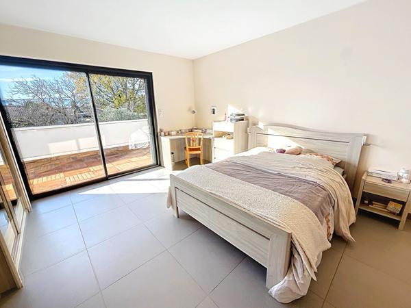 MAGNIFIQUE VILLA MODERNE A VENDRE A VERNIOLLE