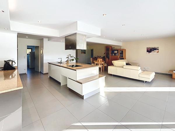 MAGNIFIQUE VILLA MODERNE A VENDRE A VERNIOLLE