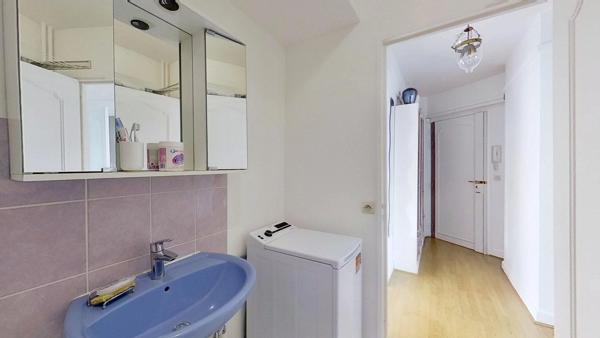 T2 lumineux avec balcon – Paris 13e, Quartier Maison Blanche