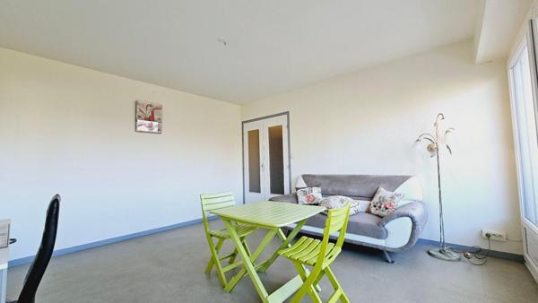 BOURGES APPARTEMENT 46M² 2 PIECES BALCON ASCENSEUR