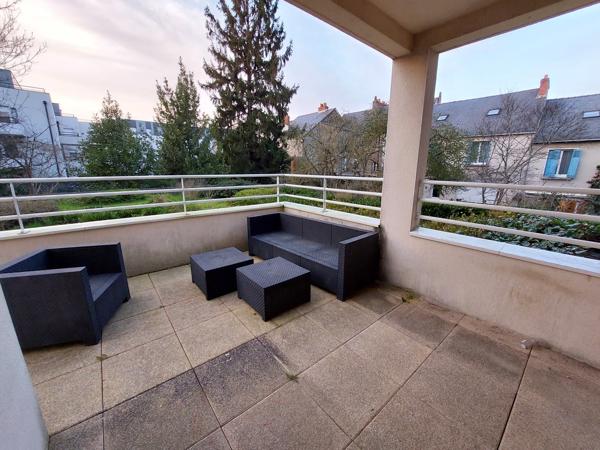 Annexe + parking + appartement