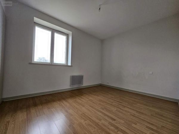 Appartement à louer à Crottet dans l'Ain (01290), ref : 008/2321