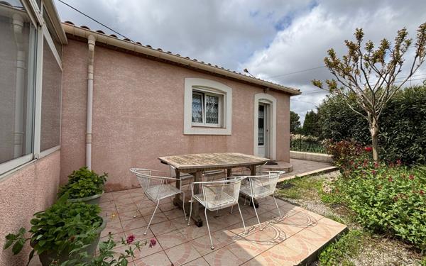 Maison à vendre    4 pièces • 2 700 m2 Narbonne