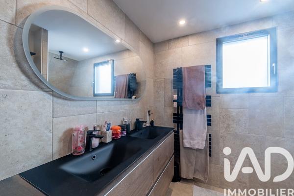 Maison à vendre 7 pièces 175 m² Huez