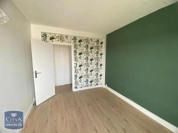 Appartement à louer 4 pièces 84.3m² Le Mans (72100)