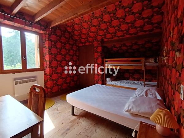 Maison 9 pièces - 160 m² Exclusivité efficity