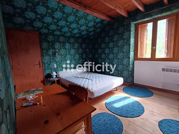 Maison 9 pièces - 160 m² Exclusivité efficity