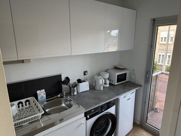 Appartement meublé 1 pièce 34 m2 avec balcon