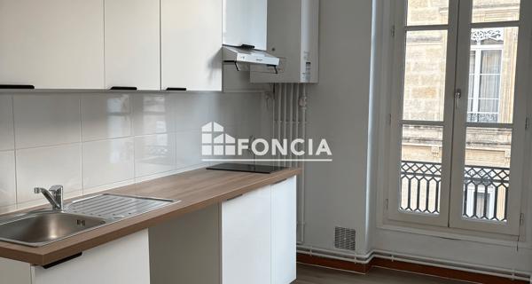 Location Appartement 2 pièces 51.67 m² - Bordeaux 33000